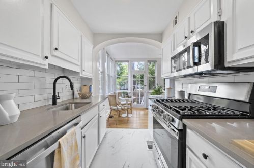 1351 G St, Washington DC 20003-3022 exterior