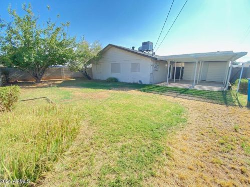 2327 56 Dr, Phoenix AZ 85031-2523 exterior