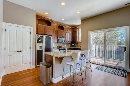 513 Reservoir Ave, Milwaukee WI 53212-3723 exterior