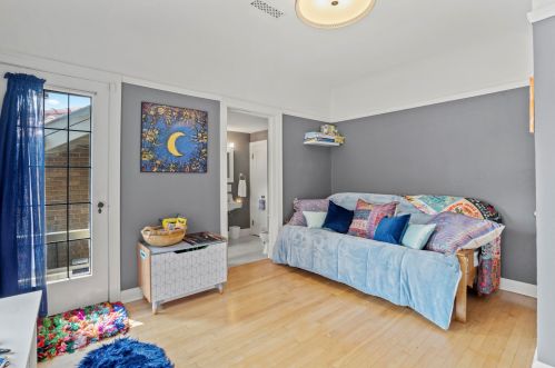 2723 Edgewood Ave, Milwaukee WI  53211-2913 exterior