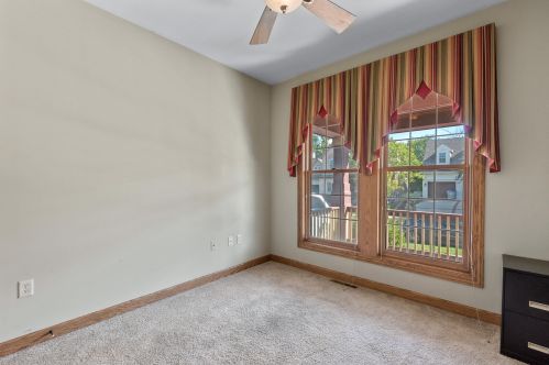 3811 Centennial Cir, Milwaukee WI  53221-5746 exterior