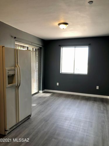 920 30th St, Tucson AZ  85713-3604 exterior