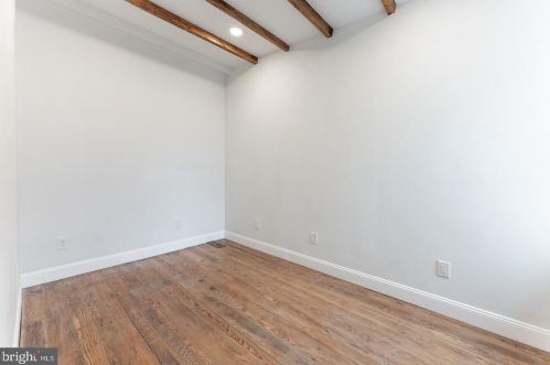 1906 Lawrence St, Philadelphia PA 19140-2406 exterior