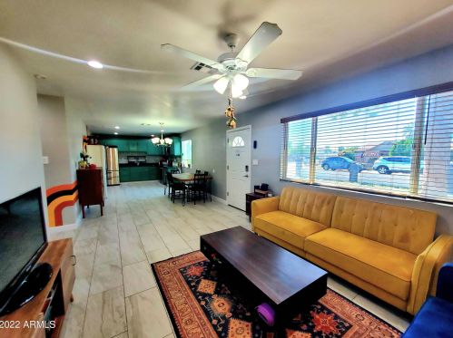 2321 47 Dr, Phoenix AZ 85031-1408 exterior