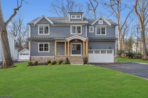 7 Maple St, Chatham Township NJ  07928-1624 exterior