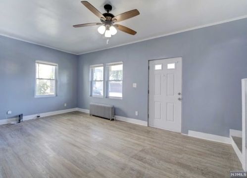 125 Temple St, Paterson NJ 07522-1354 exterior