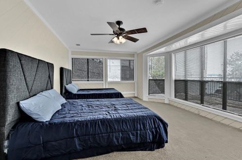 13501 Northshore Dr, Montgomery TX 77356-5371 exterior