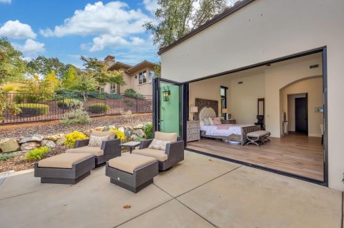 3840 Greenview Dr, Folsom CA  95762-5218 exterior