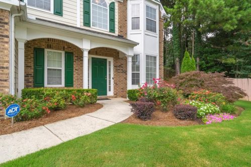 549 Cascade Hills Ct, Atlanta, GA 30331-8385