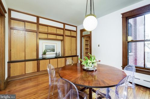 132 12 St, Washington DC 20003-1413 exterior