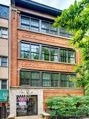 1433 Dearborn St, Chicago IL  60610-1500 exterior