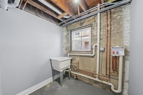 748 Long Ave, Chicago IL  60644-1142 exterior