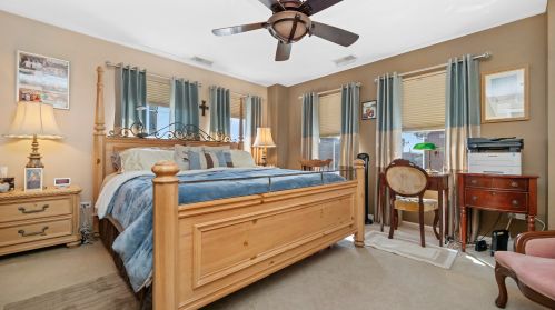 4662 Lamon Ave, Chicago IL 45740-2033 exterior