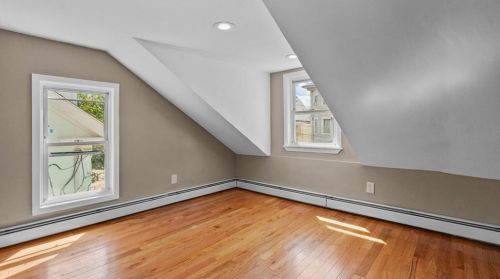 107 Bernon St, Providence RI  02908-3721 exterior