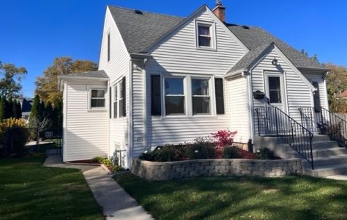 9308 Trumbull Ave, Chicago IL 60655-3326 exterior