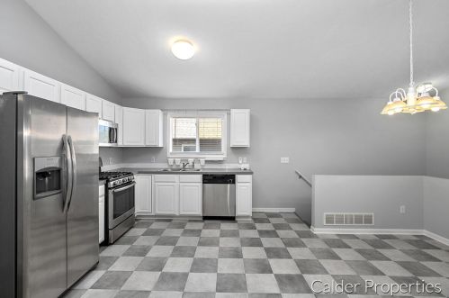 1044 Rathbone St, Wyoming MI  49509-1035 exterior