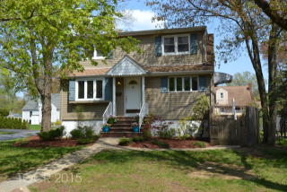 50 Chestnut St, Hillsdale NJ  07642-2539 exterior