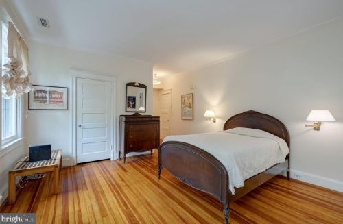 3928 Livingston St, Washington DC 20015-2921 exterior