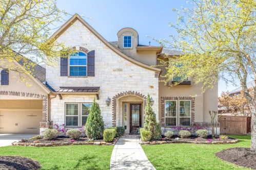 27219 Liberty Hts Ln, Fulshear TX 77441-1480 exterior