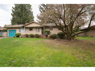 13122 Ash St, Portland, OR 97233-1525