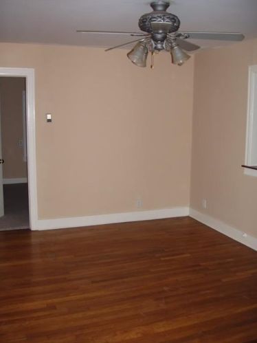 5204 Duval St, Austin TX  78751-2032 exterior