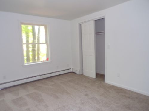 86 Washington St, Concord NH 03301-4172 exterior