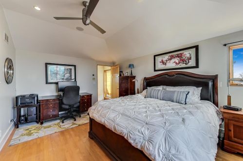 1453 Belden Ave, Chicago IL 60647-3220 exterior