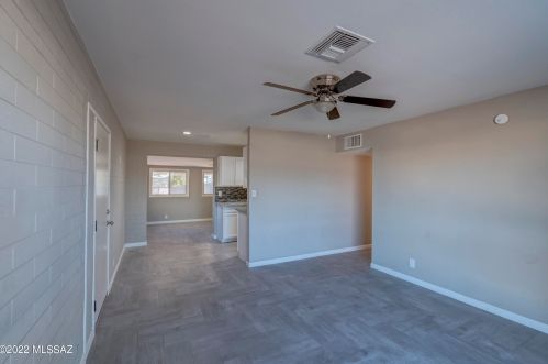 5852 30 St, Tucson AZ 85713-3606 exterior