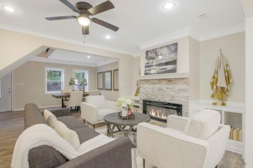 690 Dameron Cir, Atlanta GA 30311-2246 exterior