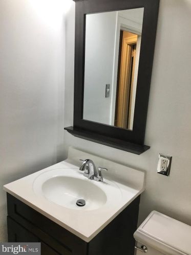 6308 Ditman St, Philadelphia PA 19135-3202 exterior