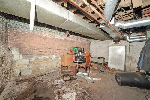 1918 Kedzie Ave, Chicago IL 60805-1646 exterior