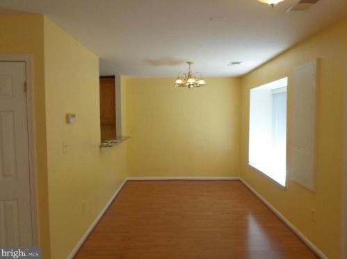 10846 Whiterim Dr, Rockville MD 20854-1779 exterior