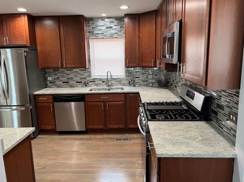 9209 Springfield Ave, Chicago IL 60805-1461 exterior