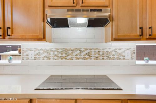 15405 18 Ave, Phoenix AZ 85015-3840 exterior