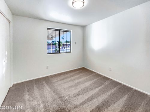 1822 Camino Seco, Tucson AZ  85710-7241 exterior