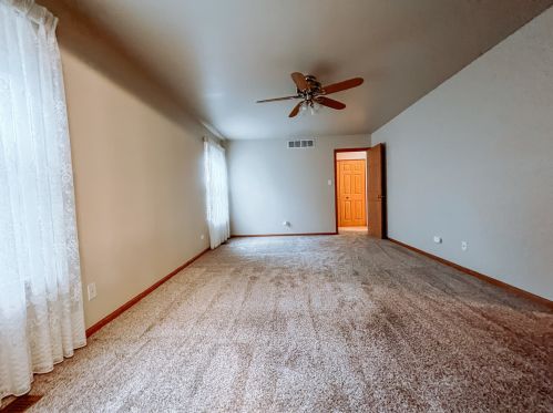 1112 Kylemore Ct, Joliet IL 60431-7515 exterior