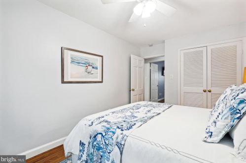 1715 Belle Haven Rd, Alexandria VA  22307-1223 exterior