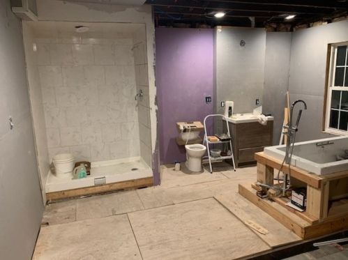 404 Middle St, Pittsburgh PA 15227-3844 exterior