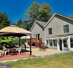 5117 Mount Vernon Memorial Hwy, Alexandria VA  22309-3319 exterior