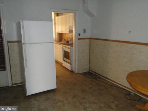 616 56 St, Philadelphia PA 19143-5704 exterior