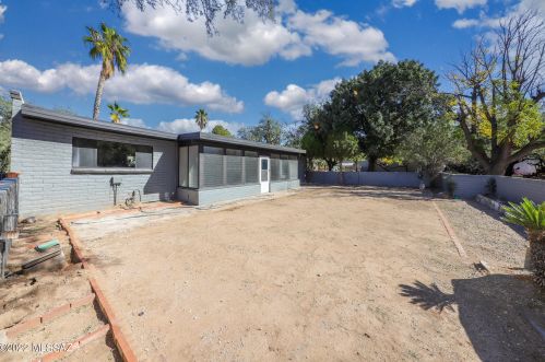 11100 Glenn St, Tucson AZ  85749-8845 exterior