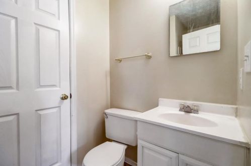 5370 Frst Downs Cir, Atlanta GA 30349-2485 exterior