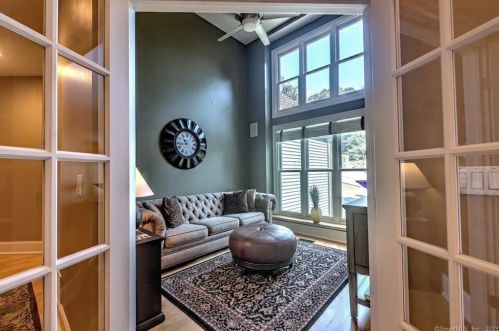 30 Ida Ave, Derby CT 06418-2322 exterior