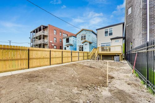 6346 Kenwood Ave, Chicago IL 60619-1427 exterior