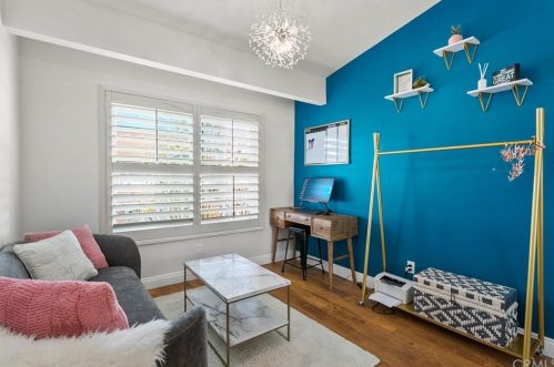 2232 Catalpa Dr, Tustin CA 92782-8357 exterior