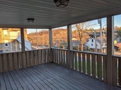 1100 Race St, Pittsburgh PA  15234-2218 exterior