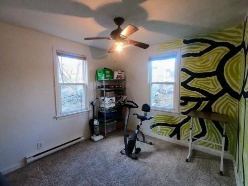 1036 Jerome St, Pittsburgh PA  15220-4609 exterior