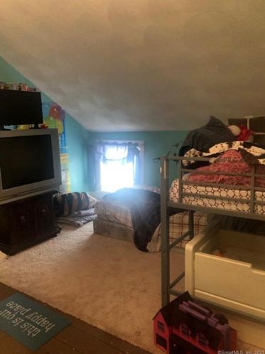 24 Church St, Killingly CT 06241-1234 exterior