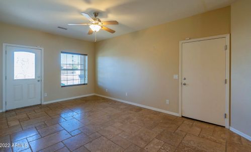 10017 40th Ave, Phoenix, AZ 85051-1005