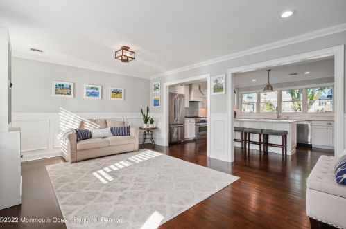 91 Ward Ave, Locust NJ 07760-2032 exterior